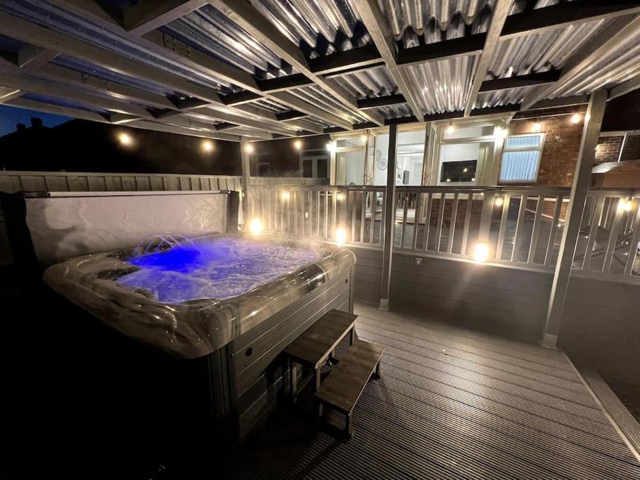 Numero Venti Aparthouse Wifi Parking Hot Tub Newcastle upon Tyne Eksteriør billede