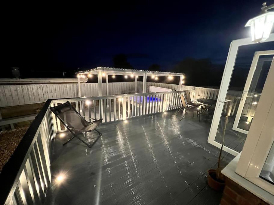Numero Venti Aparthouse Wifi Parking Hot Tub Newcastle upon Tyne Eksteriør billede