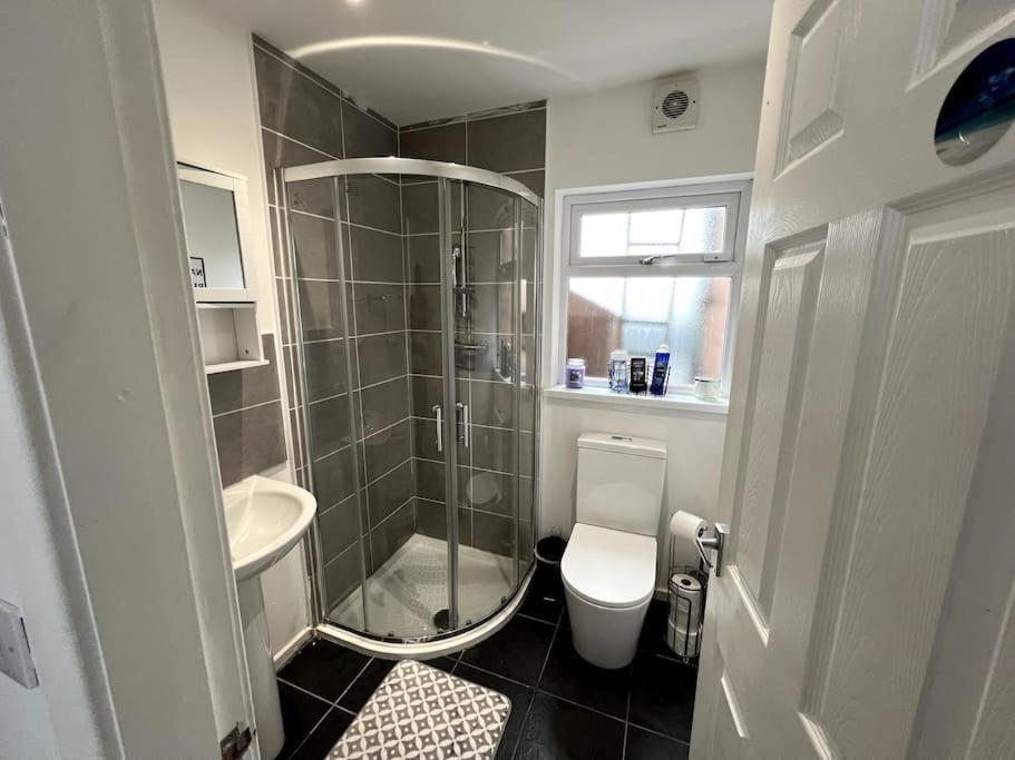 Numero Venti Aparthouse Wifi Parking Hot Tub Newcastle upon Tyne Eksteriør billede